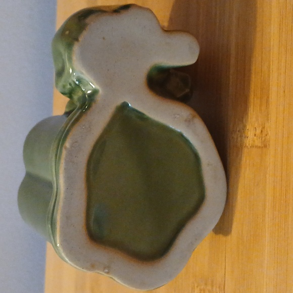 Ceramic Elephant Pot - Picture 3 of 4